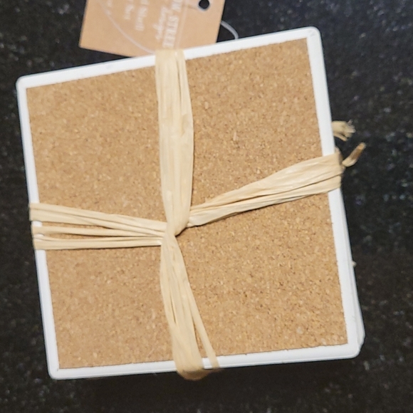 🧜🏻‍♀️ Mermaid Shell Coaster Set - Picture 3 of 4